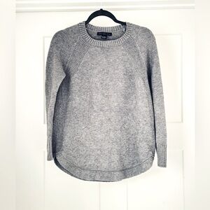 JOAN VASS Grey crewneck sweater SIZE SMALL. NWOT
